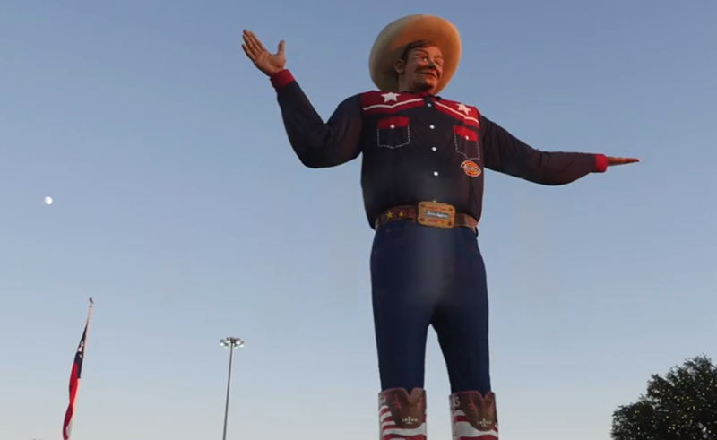 Big Tex welcomes attendees at the State Fair of Texas. Photo by The Signal reporter Macy Colello.