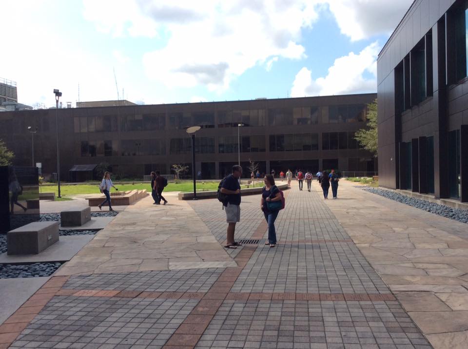PHOTO: Students walking in the Alumni Plaza. Photo courtesy of the UHCL Facebook page.
