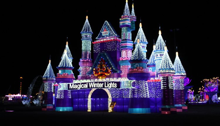 magical_winter_lights_entance_2017