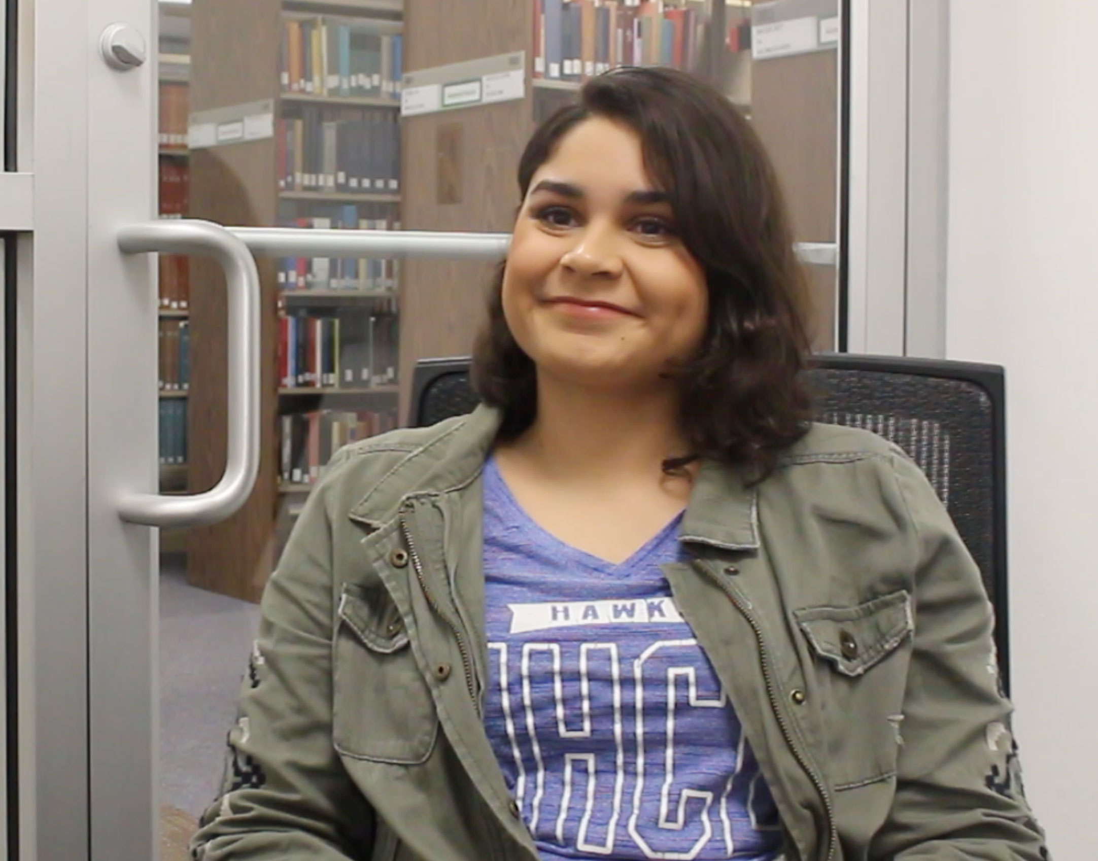 PHOTO: Senior Lisset Escobar, Business Management, discusses her time at UHCL. Photo by The Signal reporter Kari Wade.