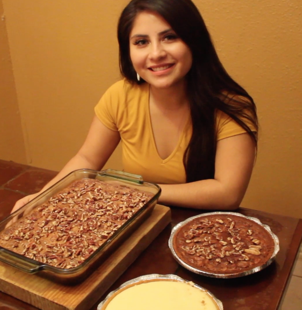 PHOTO: Yesenia Diaz gives a tutorial on how to make three easy Thanksgiving desserts.