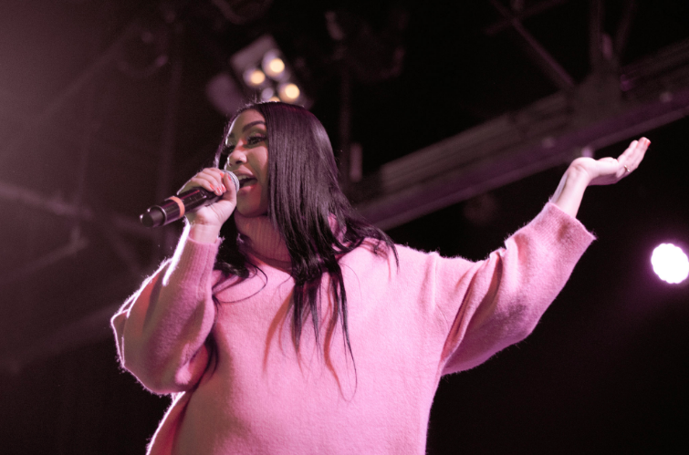 Gallery Queen Naija Brings Tour To Houston S Warehouse Live