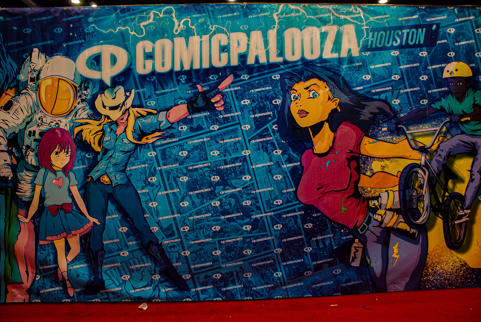 The red carpet of Comicpalooza where many can show off their cosplays in highly photogenic areas. Photo by reporter Adan Martinez.