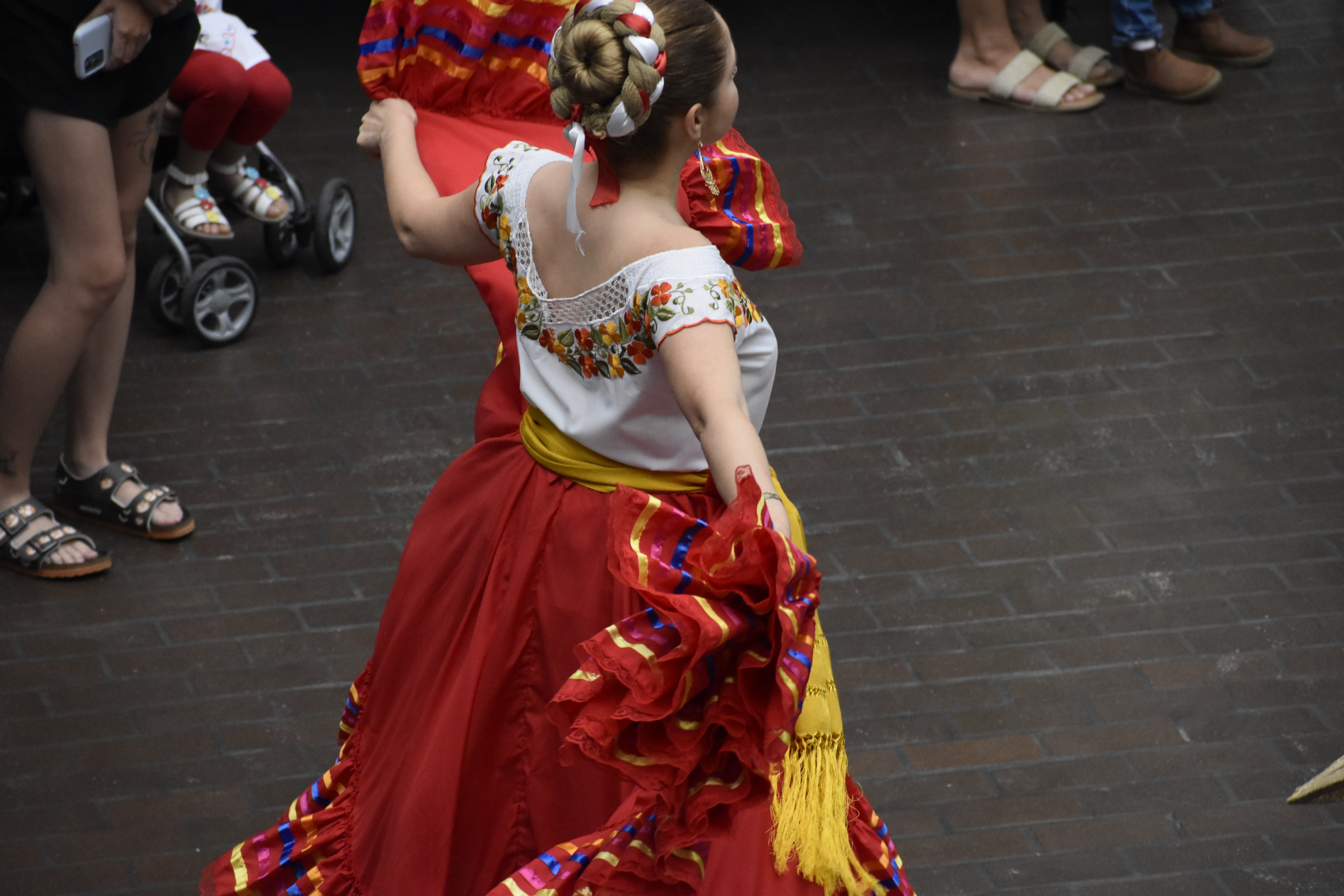 A member of the Ballet Folkorico performing.
